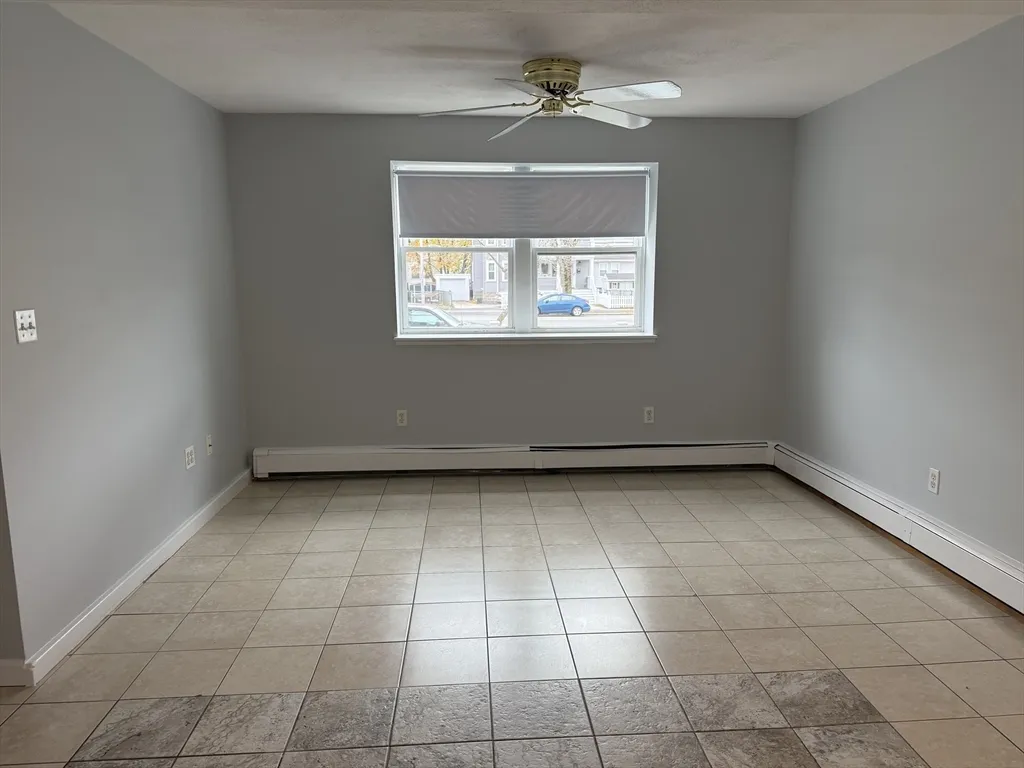 2 bed, 1 bath apartment for rent at 279 West Fellsway Unit 1, Medford — photo 3 of 9