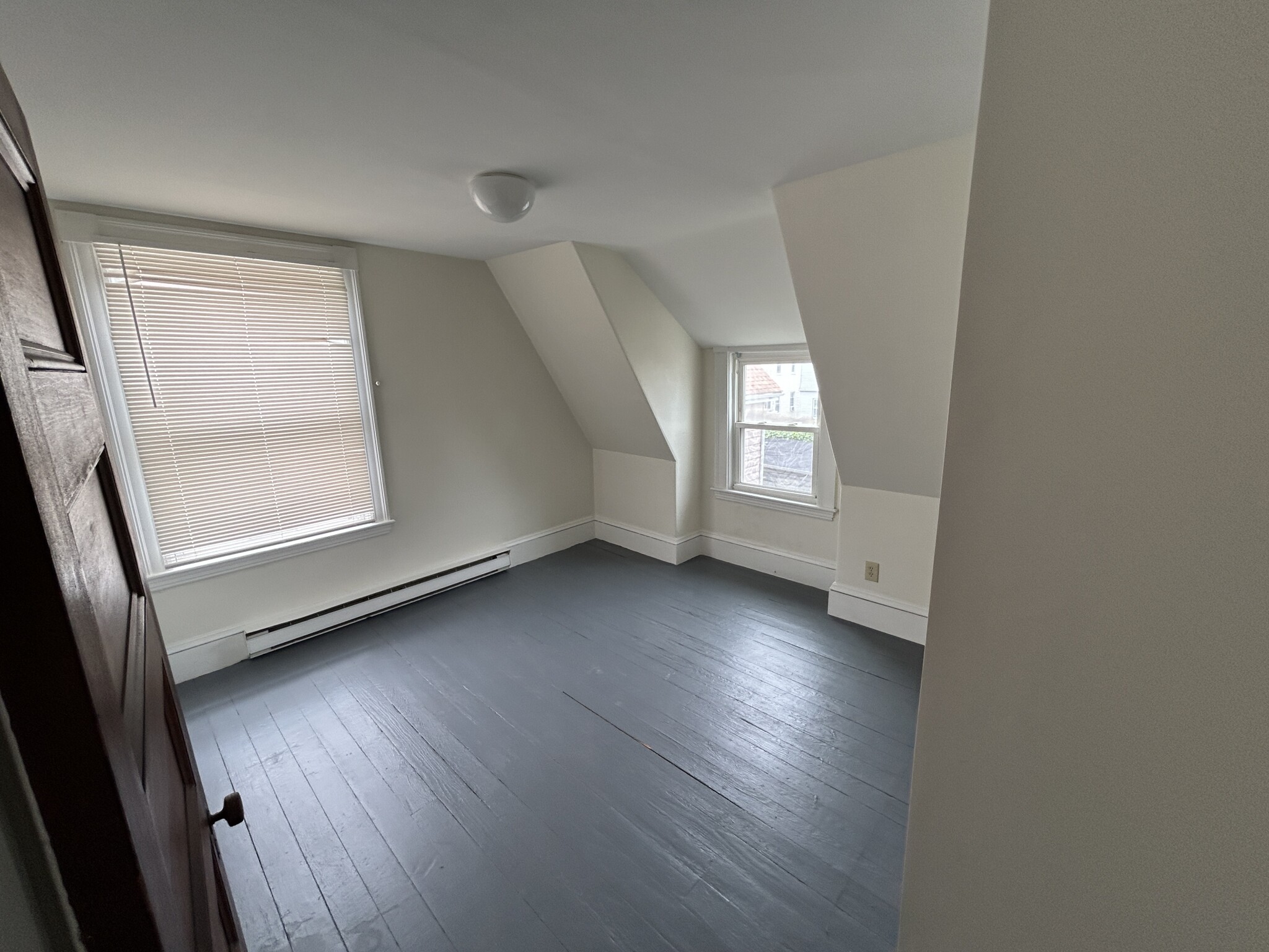 4 bed, 1 bath apartment for rent at 27R Albion St Unit 1, Powder House Square — photo 20 of 22