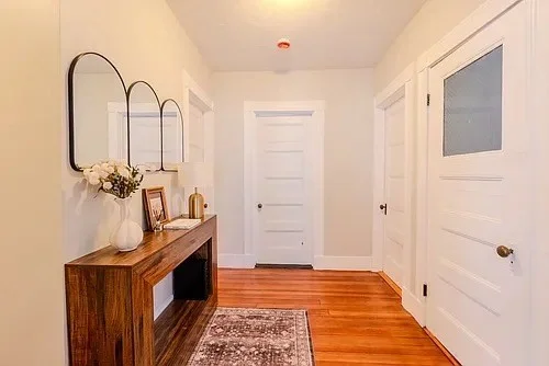 4 bed, 1 bath apartment for rent at 27R Albion Unit 1, Spring Hill — photo 11 of 36