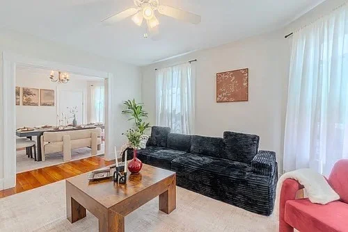 4 bed, 1 bath apartment for rent at 27R Albion Unit 1, Spring Hill — photo 6 of 36