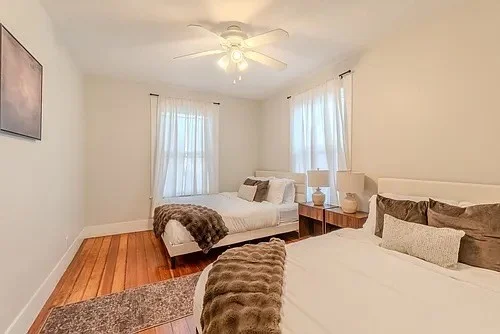 4 bed, 1 bath apartment for rent at 27R Albion Unit 1, Spring Hill — photo 18 of 36