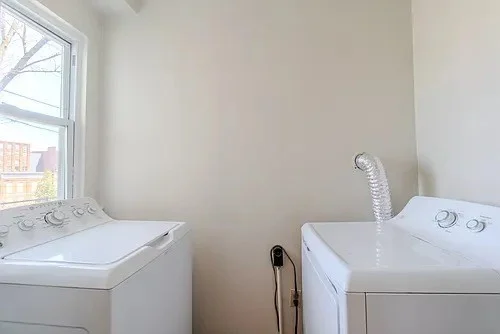 4 bed, 1 bath apartment for rent at 27R Albion Unit 1, Spring Hill — photo 31 of 36