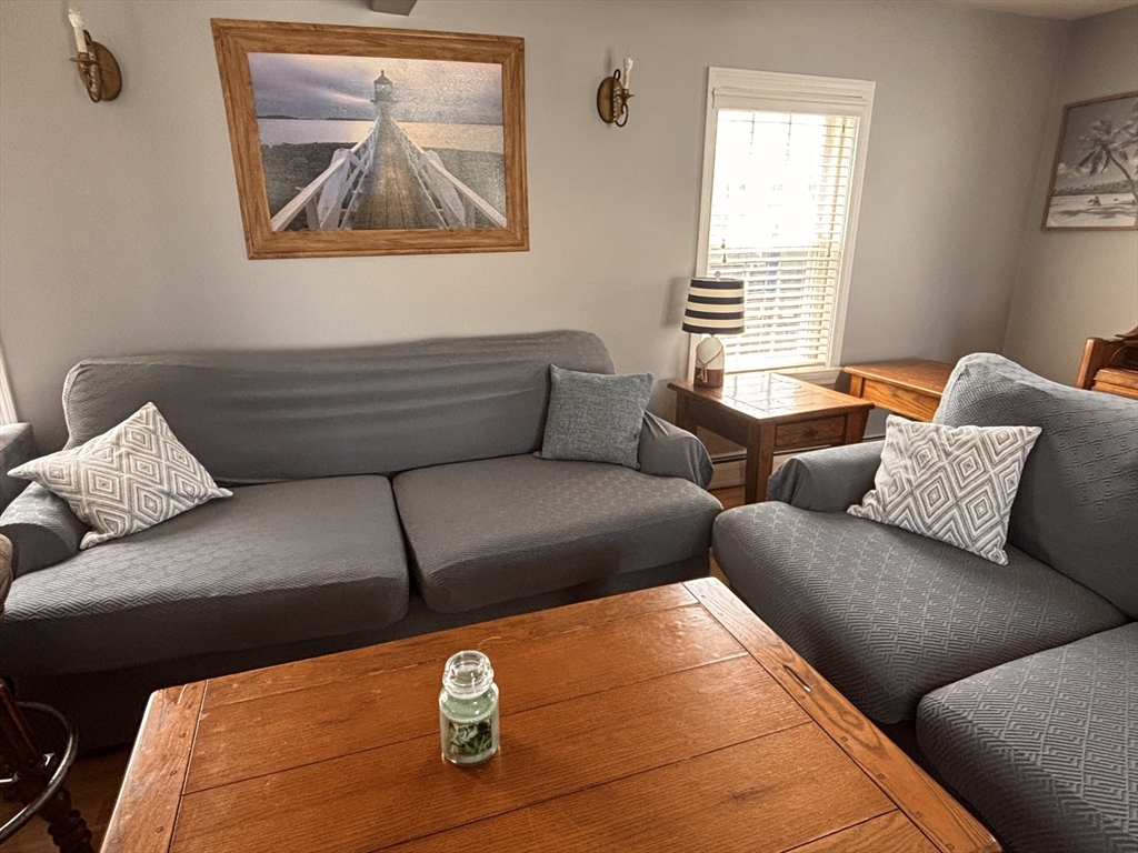 4 bed, 2 bath apartment for rent at 28 13th Rd(winter Rental), Marshfield — photo 7 of 12