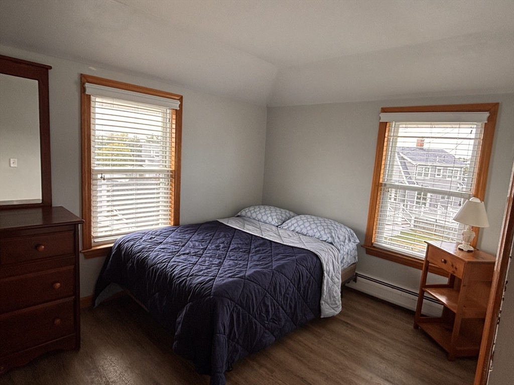 4 bed, 2 bath apartment for rent at 28 13th Rd(winter Rental), Marshfield — photo 10 of 12