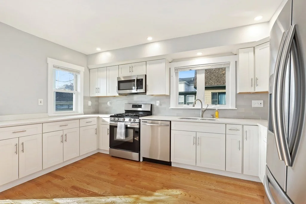 2 bed, 2 bath apartment for rent at 28 2nd St Unit 1, Medford — photo 4 of 26
