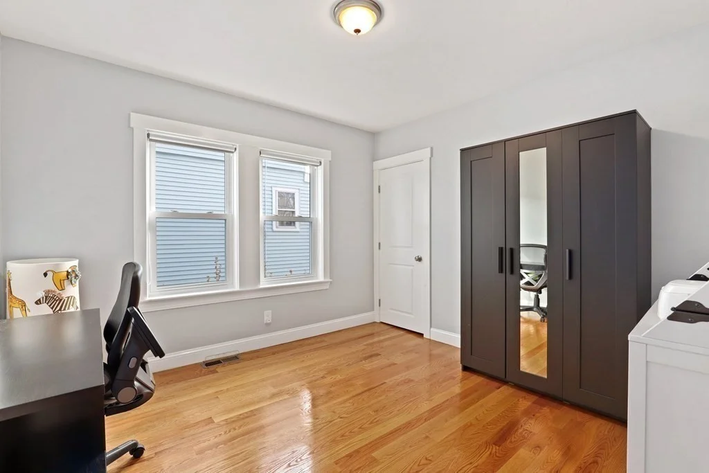 2 bed, 2 bath apartment for rent at 28 2nd St Unit 1, Medford — photo 22 of 26