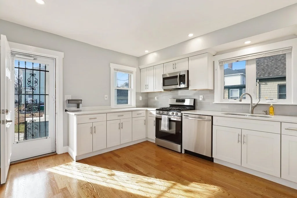 2 bed, 2 bath apartment for rent at 28 2nd St Unit 1, Medford — photo 5 of 26