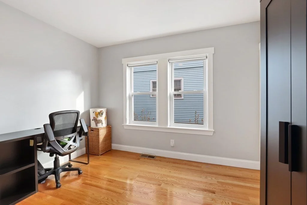 2 bed, 2 bath apartment for rent at 28 2nd St Unit 1, Medford — photo 21 of 26