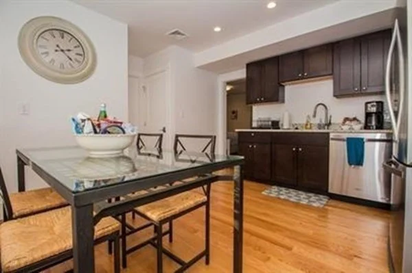 4 bed, 2 bath apartment for rent at 28-30 Clay St Unit 2, Cambridge — photo 4 of 16