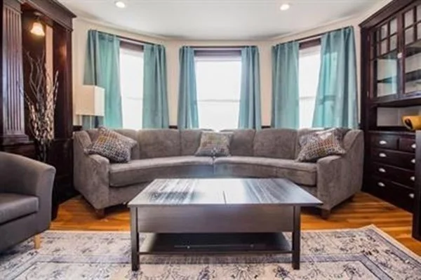 4 bed, 2 bath apartment for rent at 28-30 Clay St Unit 2, Cambridge — photo 3 of 16