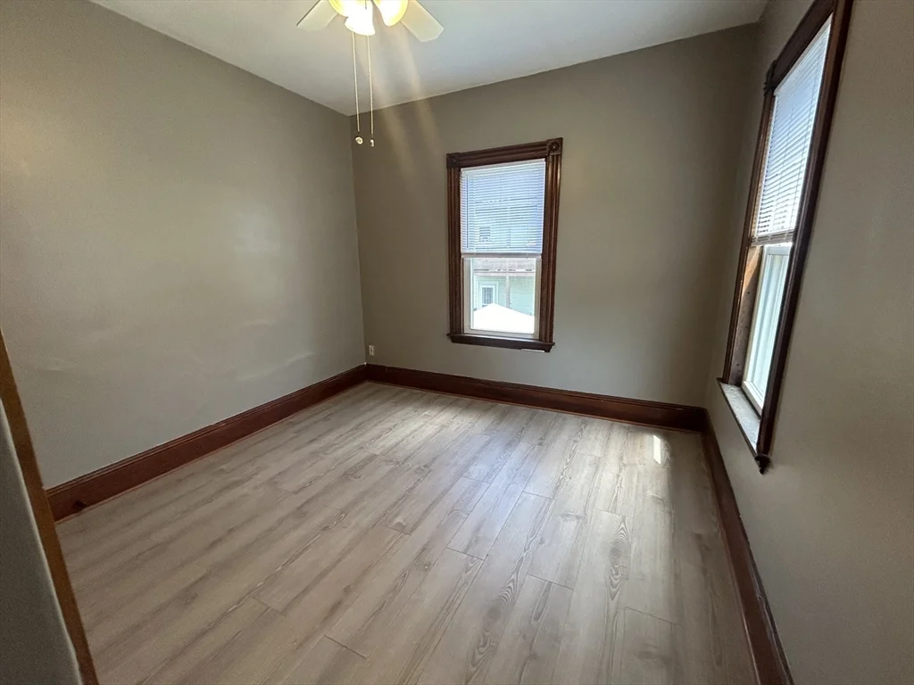 3 bed, 1 bath apartment for rent at 28-30 Harvey St Unit 1, Everett — photo 12 of 14