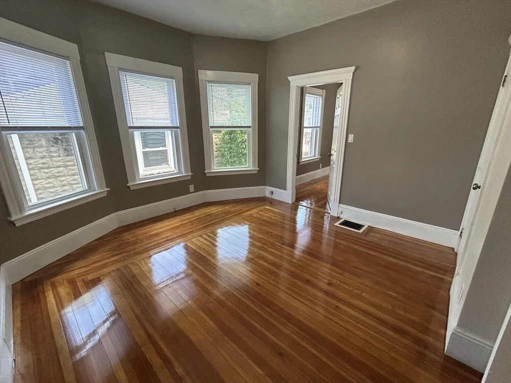 3 bed, 1 bath apartment for rent at 28-30 Harvey St Unit 1, Everett — photo 7 of 14