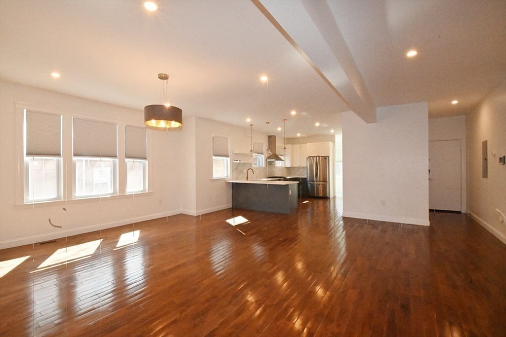 3 bed, 2 bath apartment for rent at 28-30 Schuyler Unit 1, Roxbury — photo 4 of 11