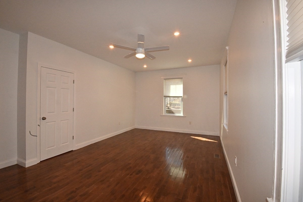 3 bed, 2 bath apartment for rent at 28-30 Schuyler Unit 1, Roxbury — photo 7 of 11