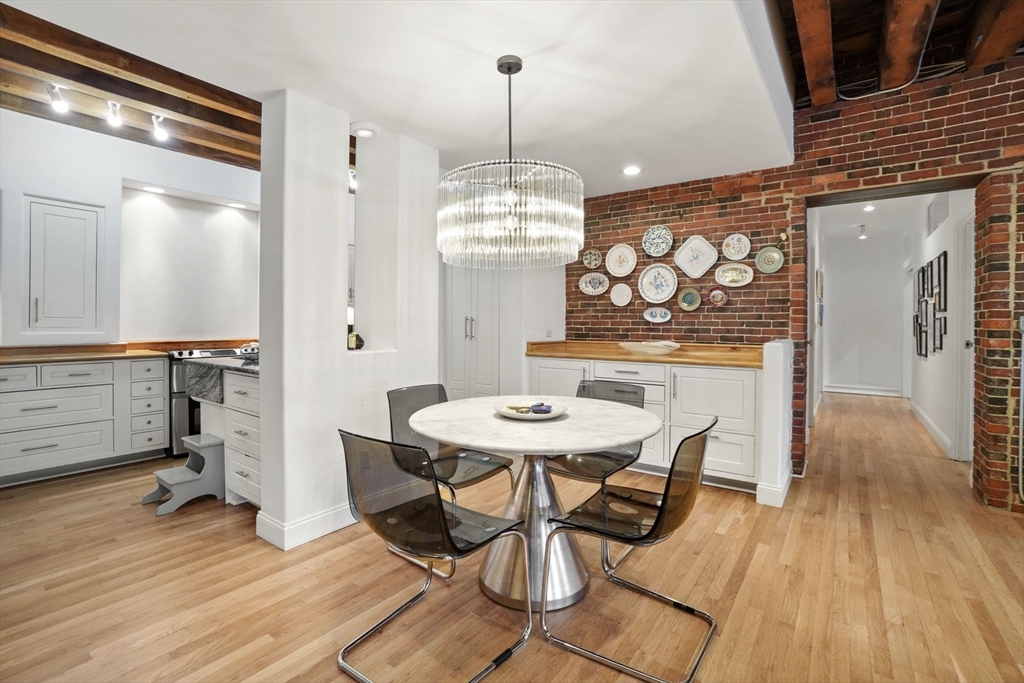 3 bed, 2 bath apartment for rent at 28 Atlantic Ave Unit 317, Waterfront — photo 15 of 35