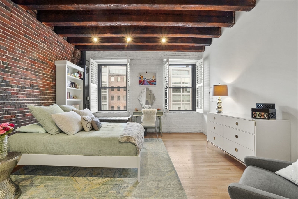3 bed, 2 bath apartment for rent at 28 Atlantic Ave Unit 317, Waterfront — photo 25 of 35