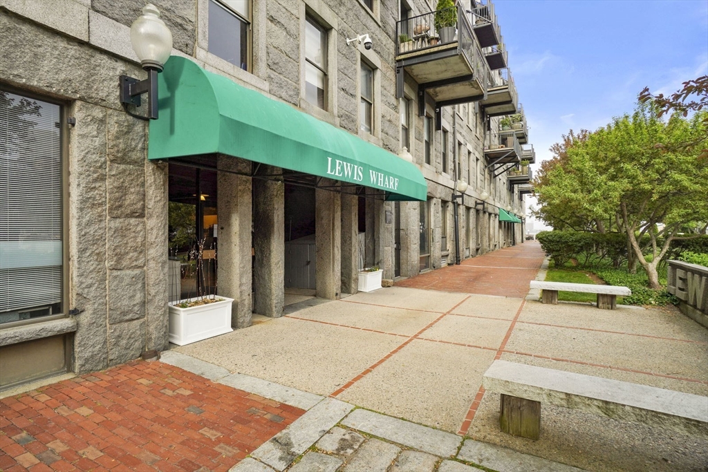 3 bed, 2 bath apartment for rent at 28 Atlantic Ave Unit 317, Waterfront — photo 34 of 35