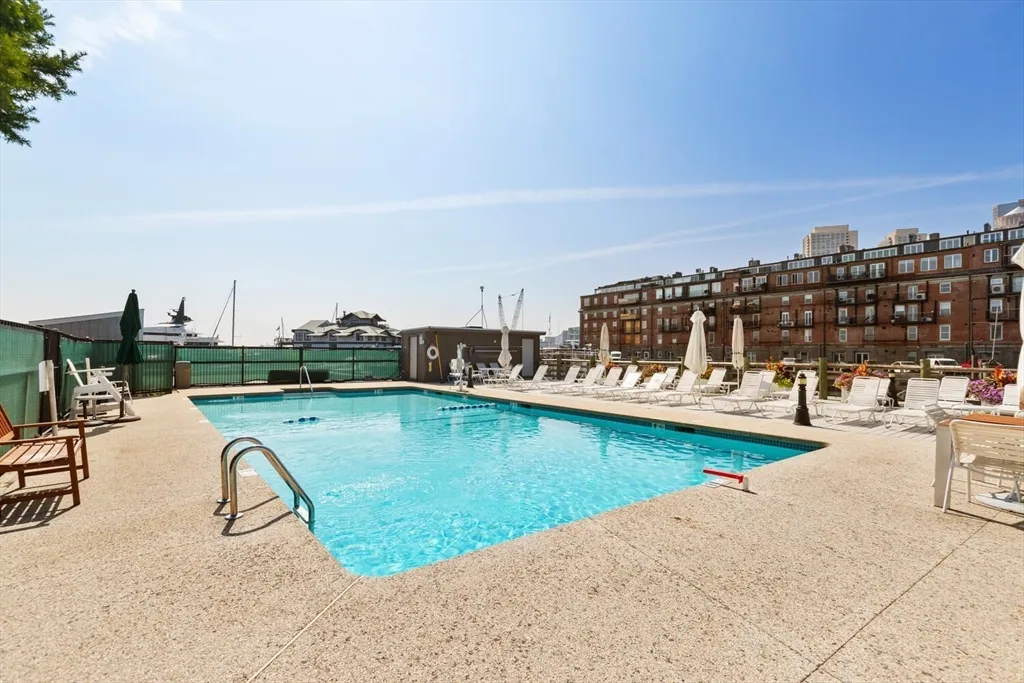 1 bed, 1 bath apartment for rent at 28-32 Atlantic Ave Unit 618, Waterfront — photo 10 of 12