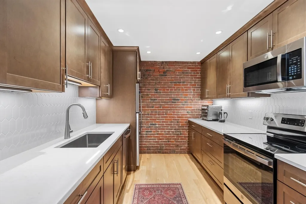 1 bed, 1 bath apartment for rent at 28-32 Atlantic Ave Unit 618, Waterfront — photo 6 of 12