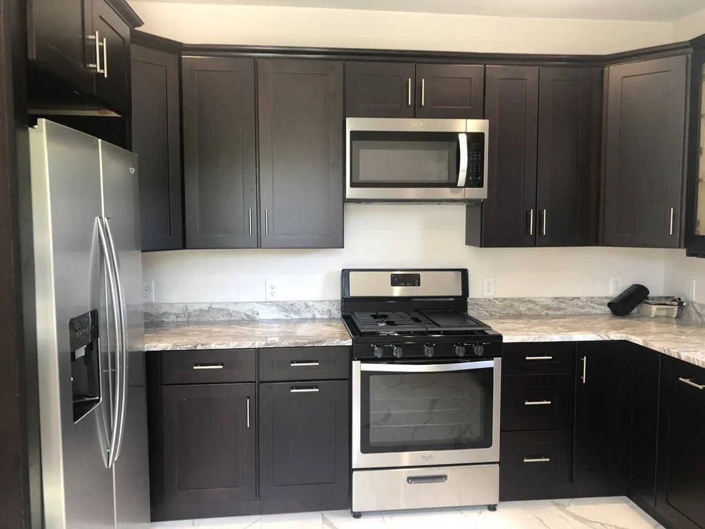 3 bed, 1 bath apartment for rent at 28-32 Calvary St Unit 32, Waltham — photo 1 of 29