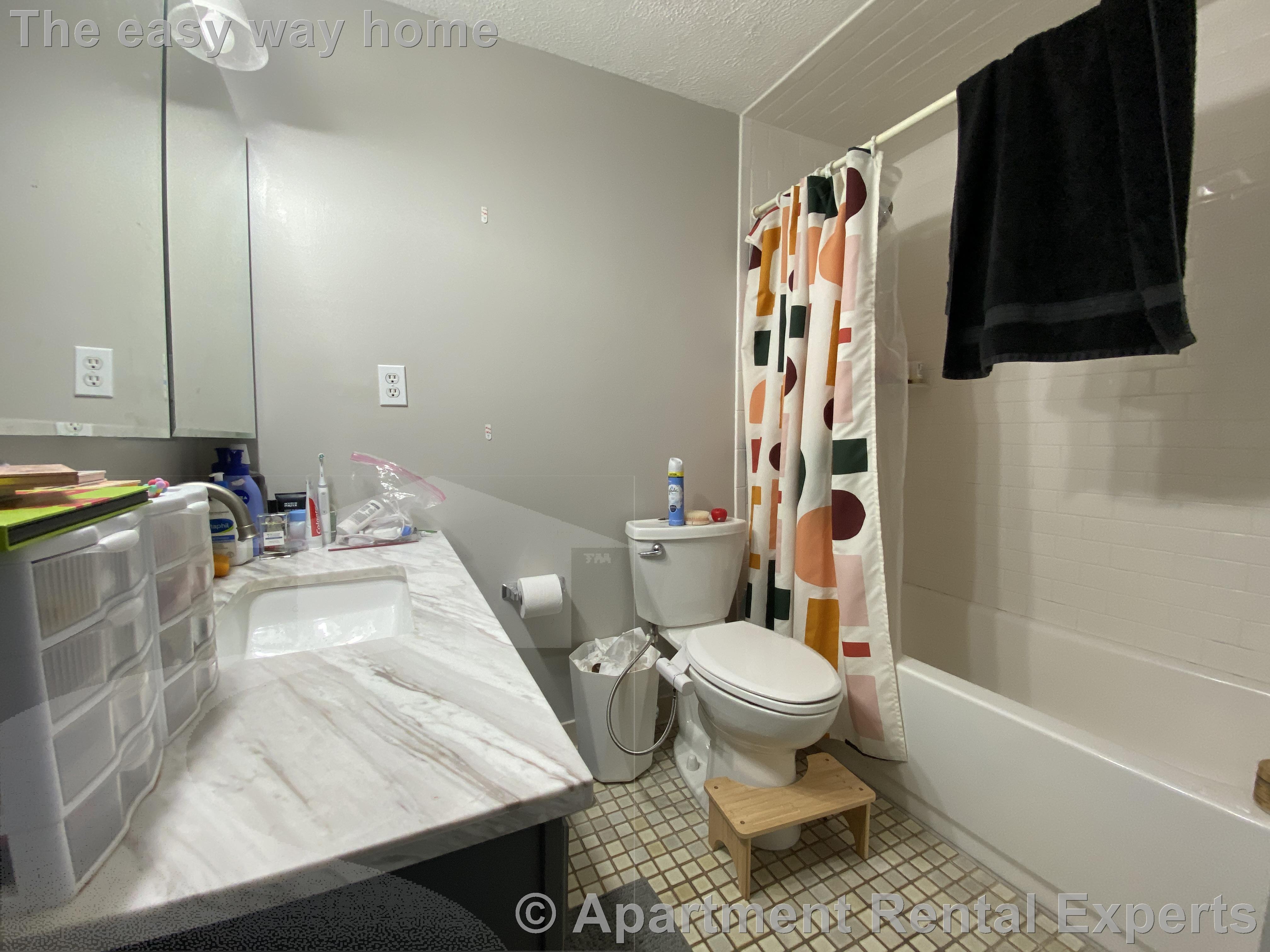 2 bed, 2 bath apartment for rent at 28 9th St Unit 701, Wellington — photo 8 of 27