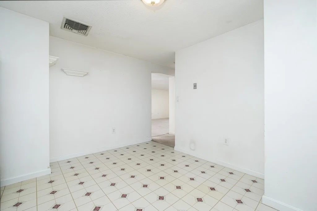 2 bed, 2 bath apartment for rent at 28 9th St Unit 707, Medford — photo 9 of 10