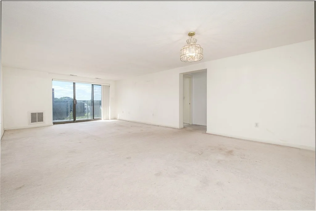 2 bed, 2 bath apartment for rent at 28 9th St Unit 707, Medford — photo 2 of 10