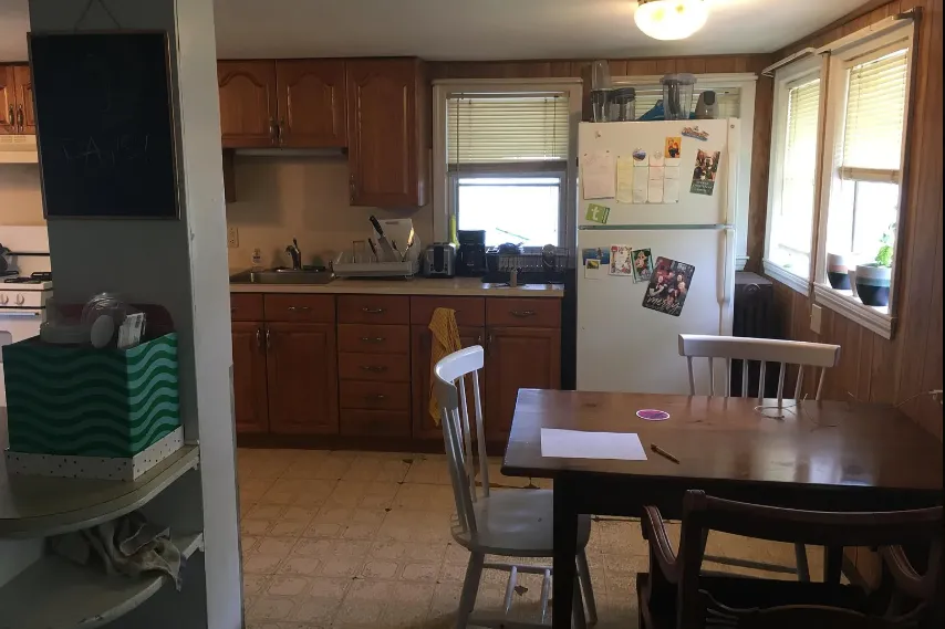 4 bed, 2 bath apartment for rent at 28A Cherry St Unit 2, Spring Hill — photo 7 of 28