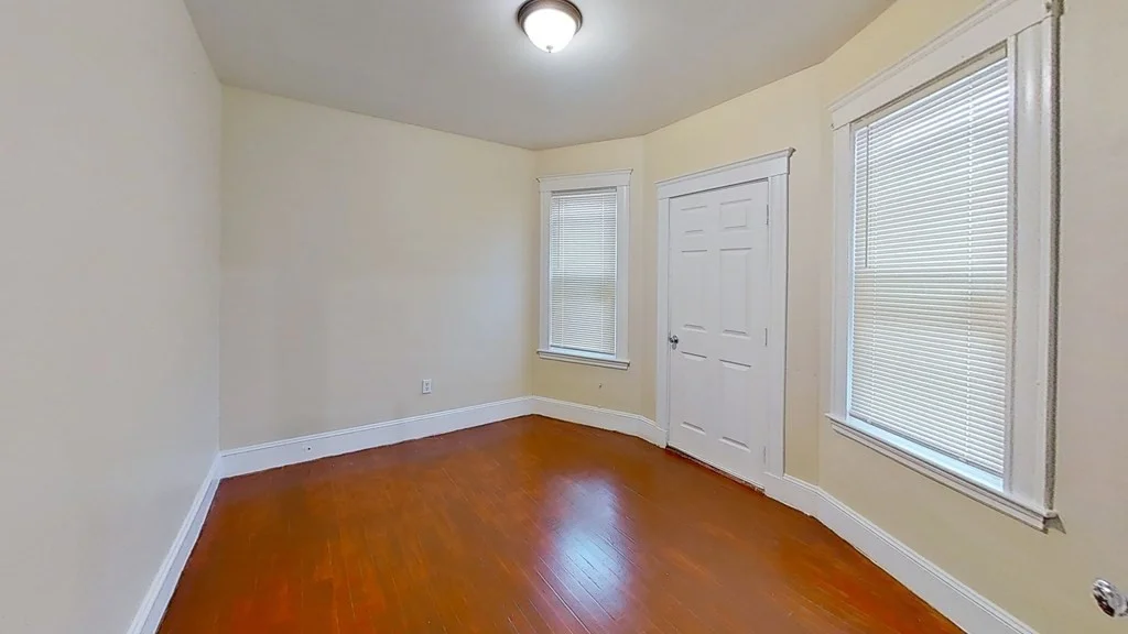 3 bed, 1 bath apartment for rent at 28 Aberdeen Rd Unit 2, Milton — photo 11 of 17