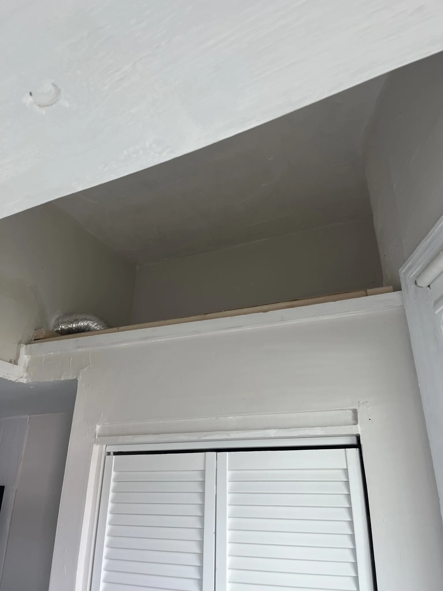 Studio bed, 1 bath apartment for rent at 28 Academy Hill Rd Unit 1F, Brighton — photo 11 of 12