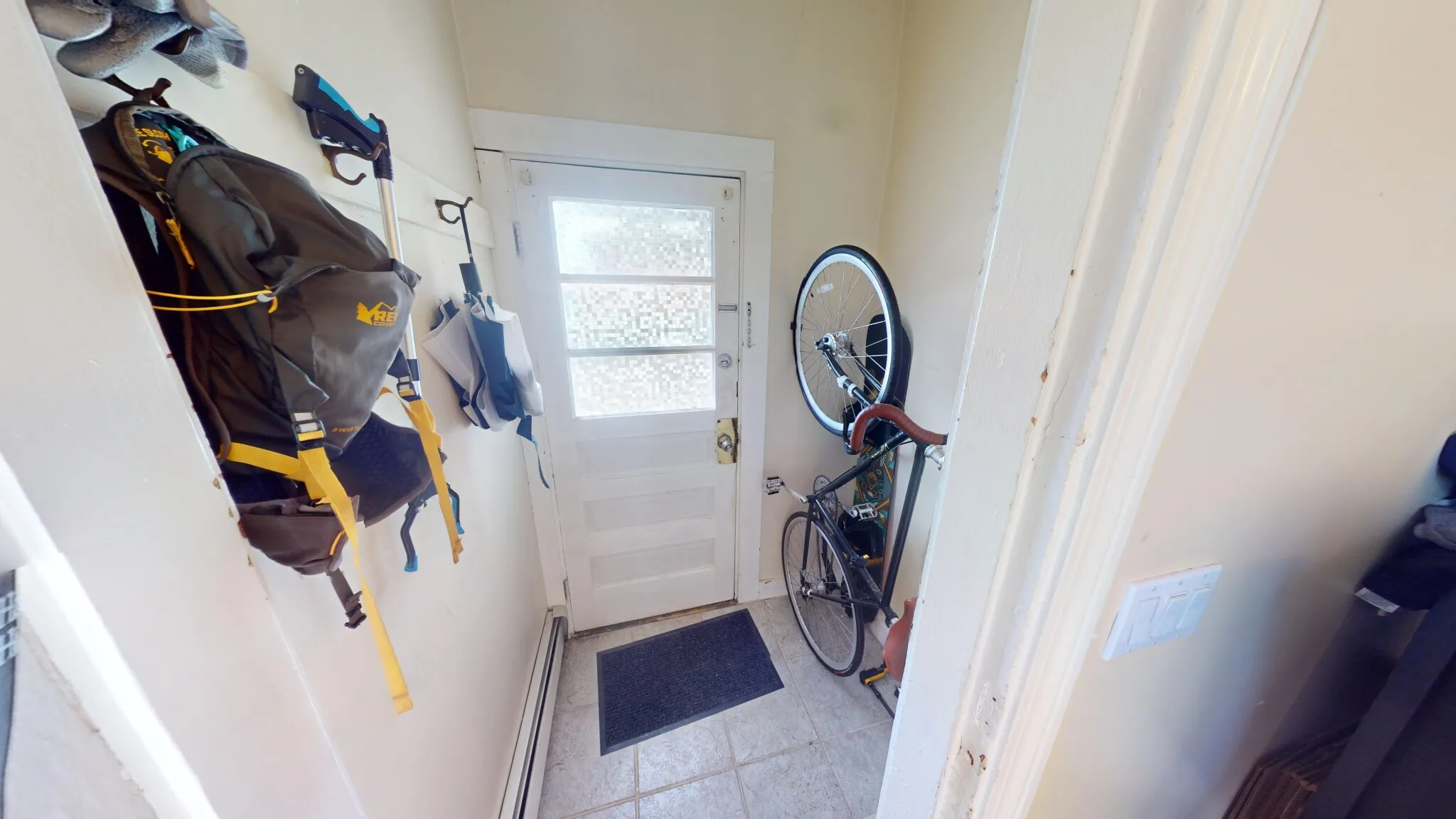 1 bed, 1 bath apartment for rent at 28 Academy Hill Rd Unit 1R, Brighton — photo 10 of 11