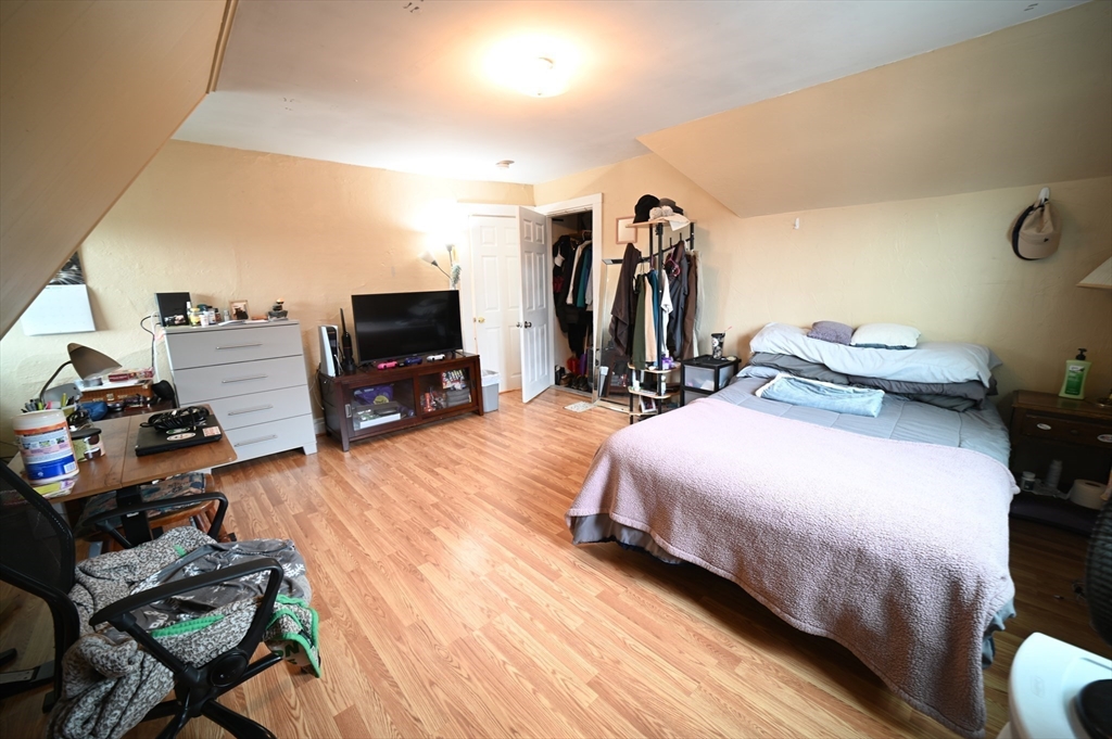 Studio bed, 1 bath apartment for rent at 28 Academy Hill Rd Unit 3, Brighton — photo 5 of 5