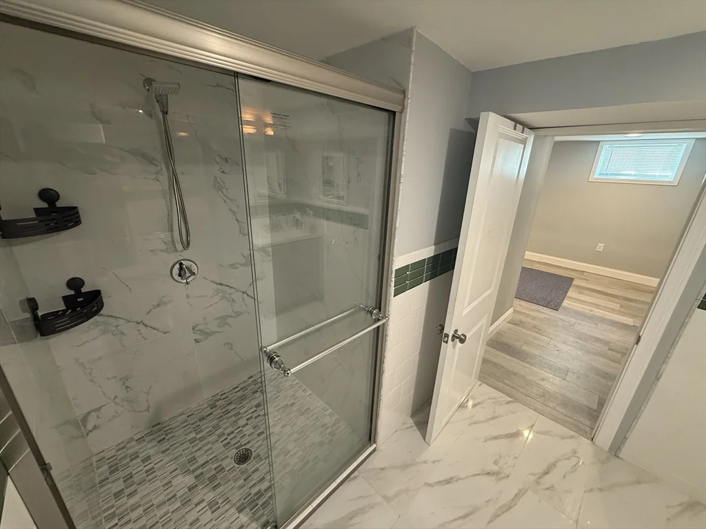 1 bed, 1 bath apartment for rent at 28 Albertina St Unit B, Quincy — photo 9 of 10