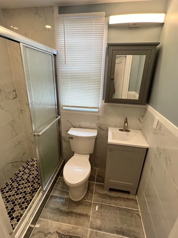 1 bed, 1 bath apartment for rent at 28 Albertina Unit 1, Quincy — photo 6 of 9