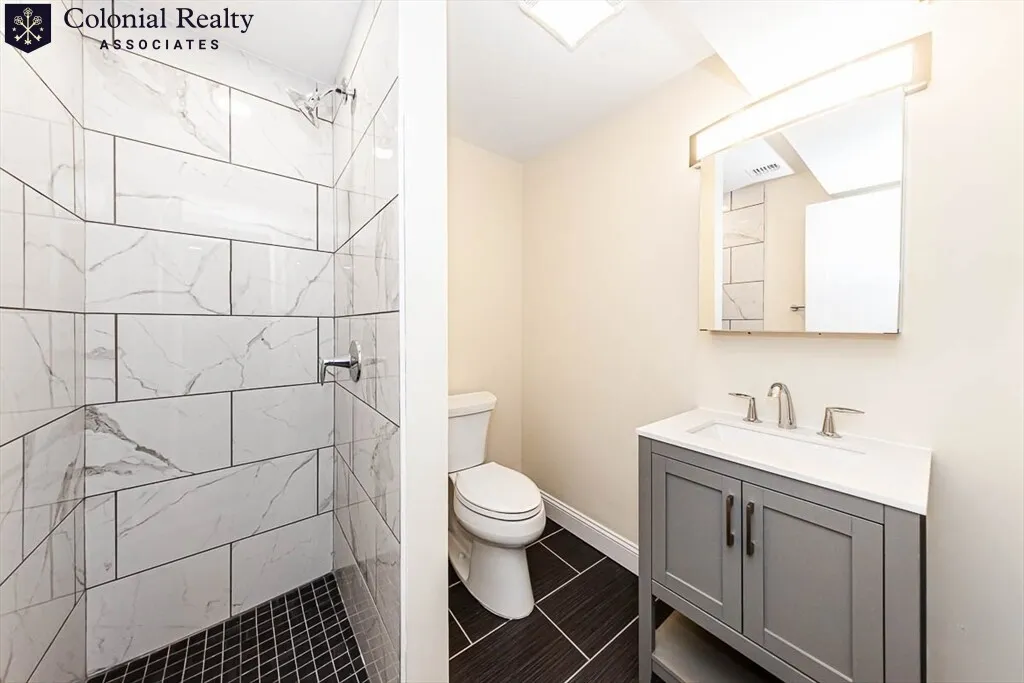 4 bed, 4+ bath apartment for rent at 28 Albion St Unit 01, South Medford — photo 21 of 38