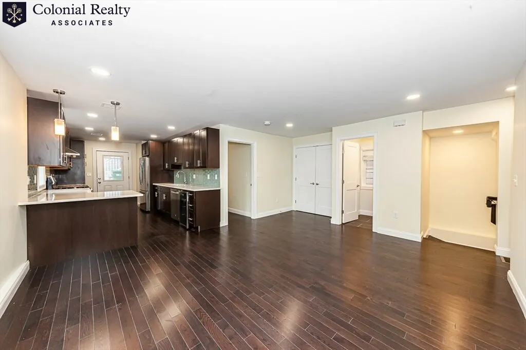 4 bed, 4+ bath apartment for rent at 28 Albion St Unit 01, South Medford — photo 25 of 38