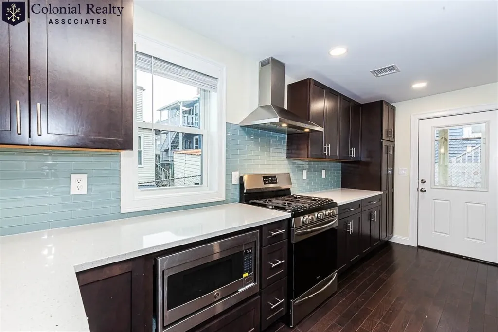 4 bed, 4+ bath apartment for rent at 28 Albion St Unit 01, South Medford — photo 28 of 38