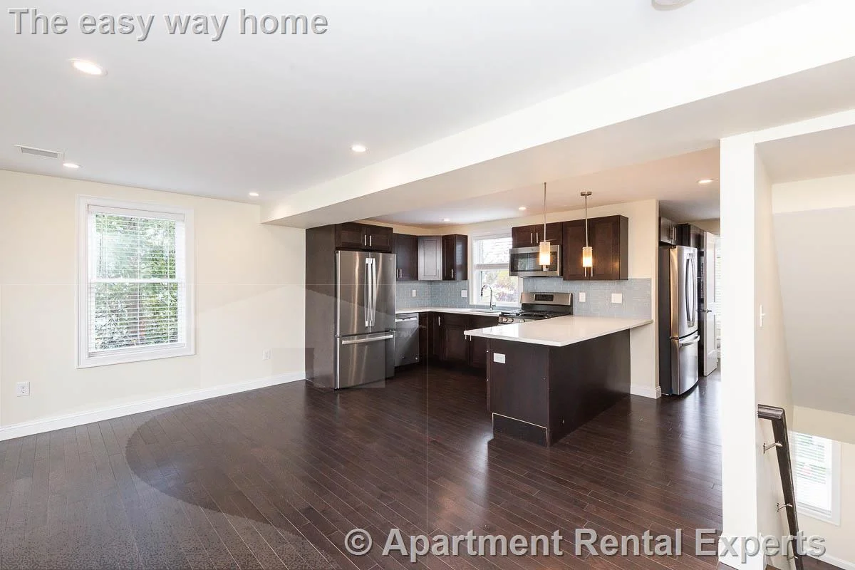4 bed, 4+ bath apartment for rent at 28 Albion St Unit 2, Ball Square — photo 1 of 9