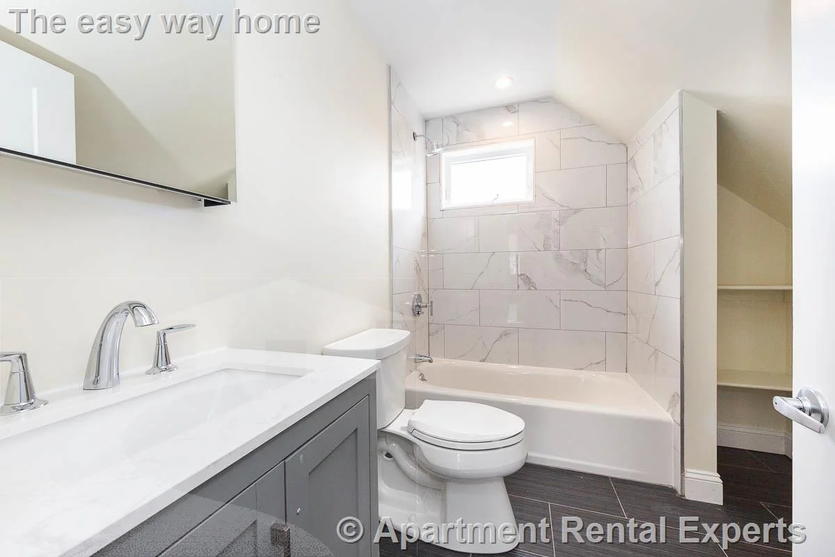4 bed, 4+ bath apartment for rent at 28 Albion St Unit 2, Ball Square — photo 9 of 9