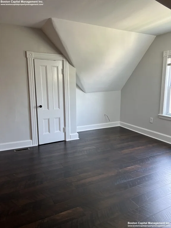 5 bed, 2.5 bath apartment for rent at 28 Albion St Unit APT 2, Powder House Square — photo 8 of 22
