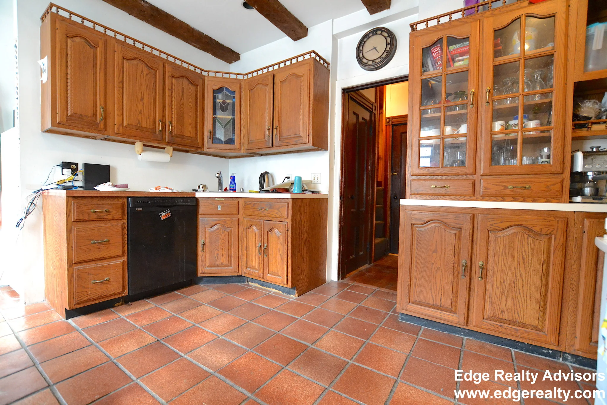 3 bed, 2 bath apartment for rent at 28 Aldie St Unit 1, Allston — photo 3 of 16