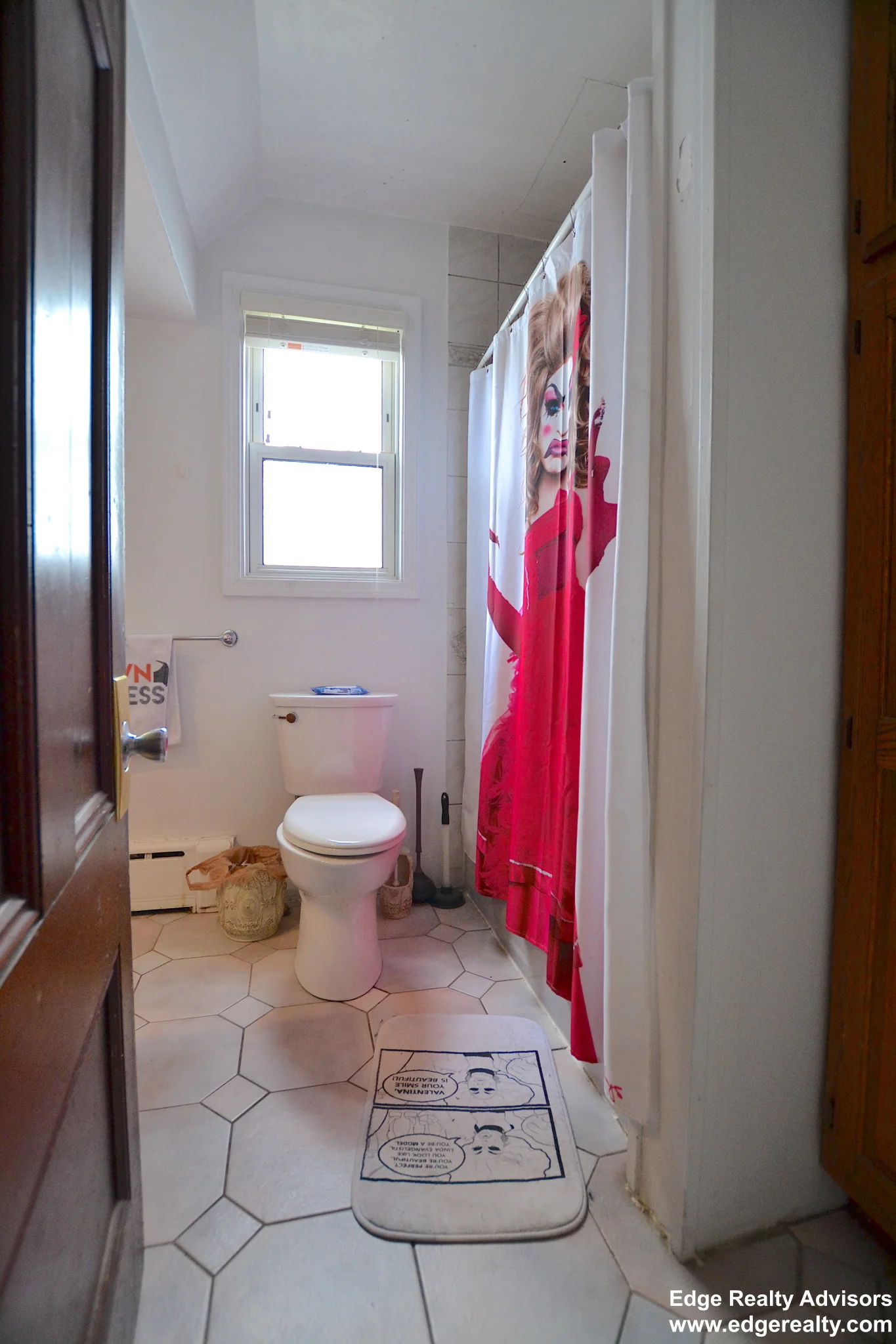 3 bed, 2 bath apartment for rent at 28 Aldie St Unit 1, Allston — photo 14 of 16
