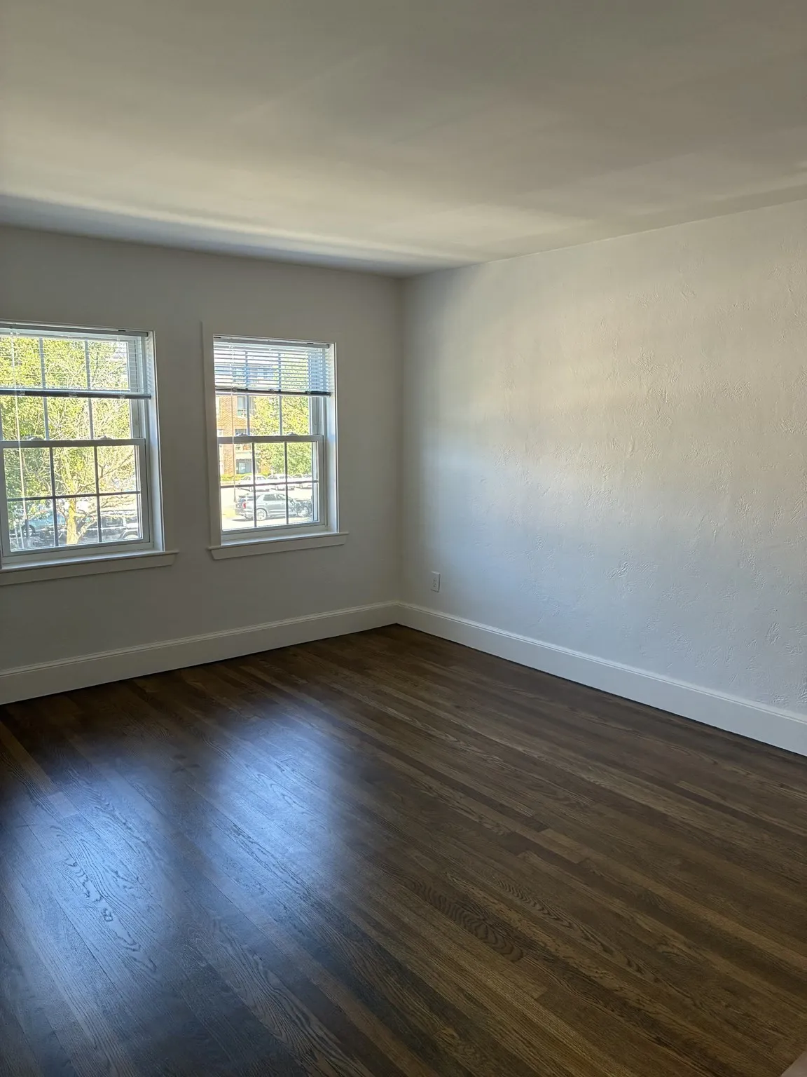 2 bed, 1 bath apartment for rent at 28 Aldrich Unit B, Newton Corner — photo 4 of 10