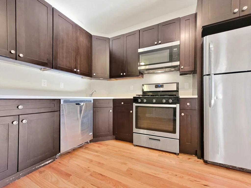 3 bed, 2 bath apartment for rent at 28 Arcadia St Unit 3L, Dorchester