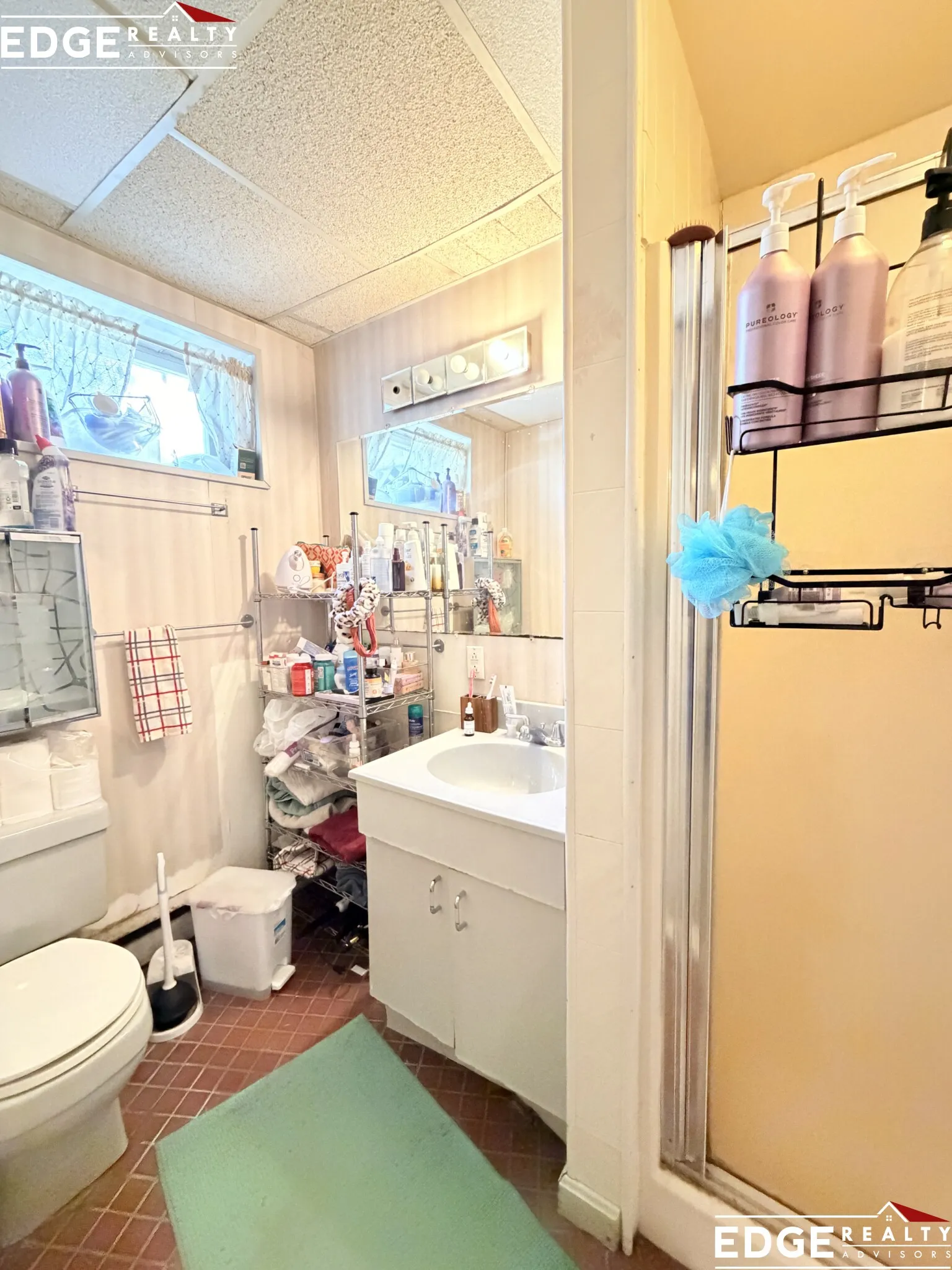 4 bed, 2.5 bath apartment for rent at 28 Arden St Unit N/A, Allston — photo 12 of 13