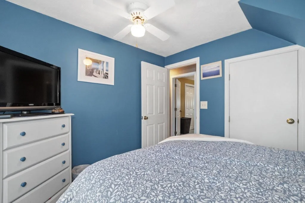 3 bed, 2 bath apartment for rent at 28 Ash St Unit 1, South Side — photo 13 of 23