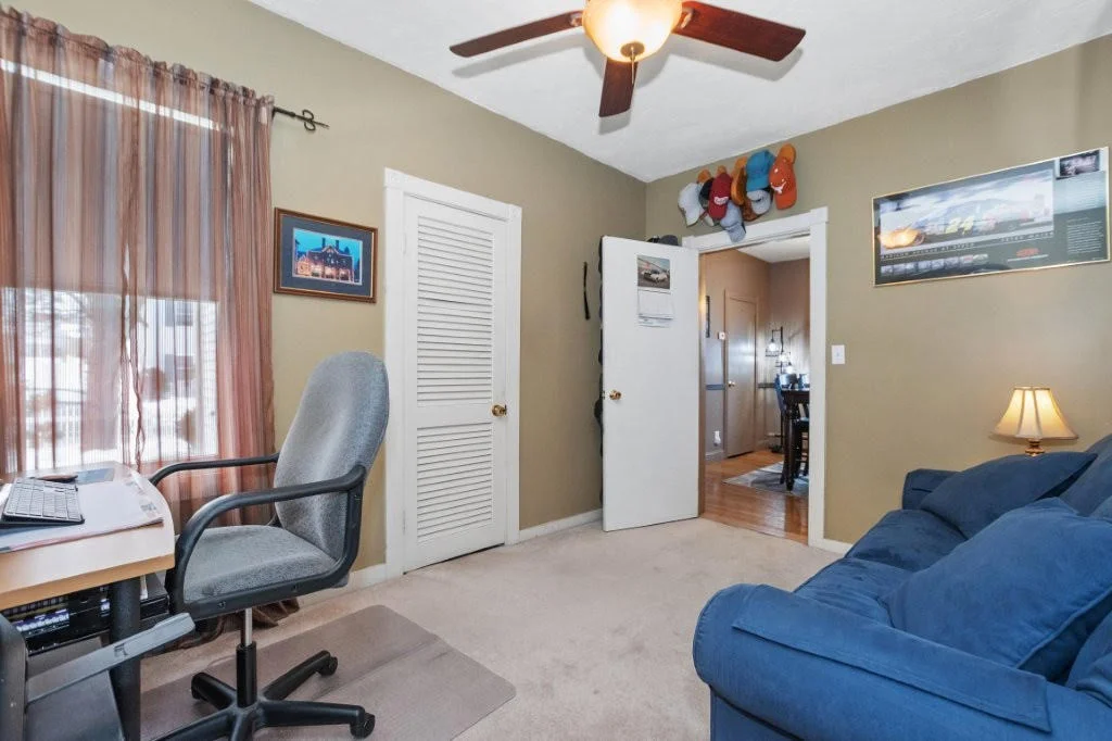 3 bed, 2 bath apartment for rent at 28 Ash St Unit 1, South Side — photo 10 of 23
