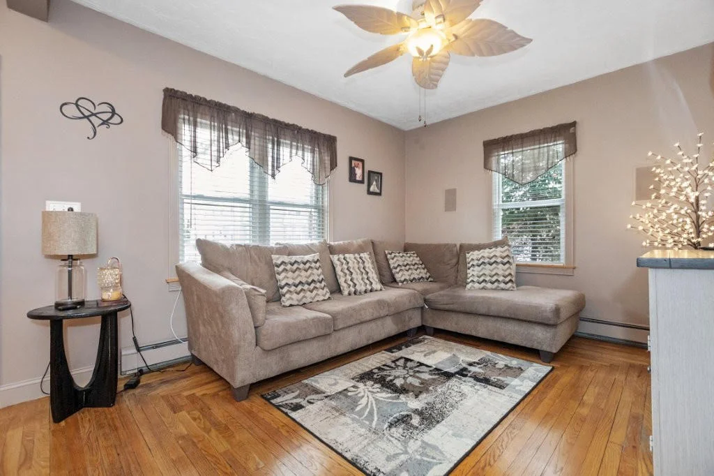 3 bed, 2 bath apartment for rent at 28 Ash St Unit 1, South Side — photo 8 of 23