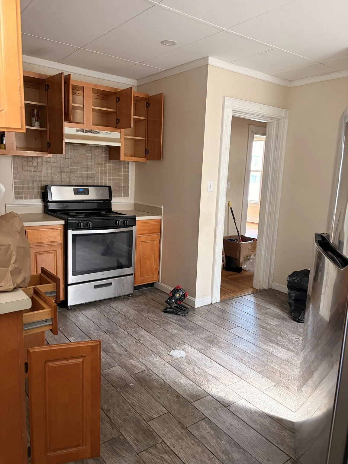 3 bed, 1 bath apartment for rent at 28 Aspinwall Rd Unit 2, Dorchester — photo 3 of 8