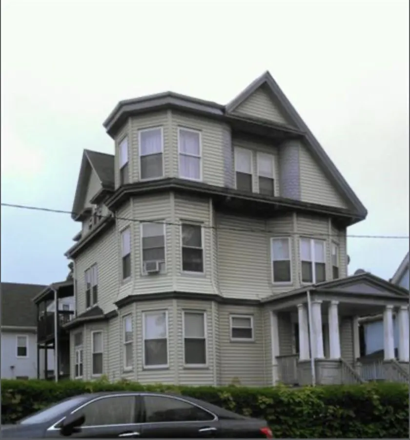 3 bed, 1 bath apartment for rent at 28 Aspinwall Rd Unit 2, Dorchester